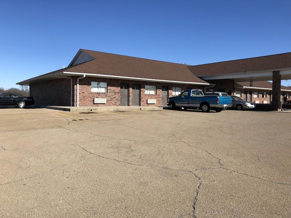 Rosener's Inn and banquet center photo 1