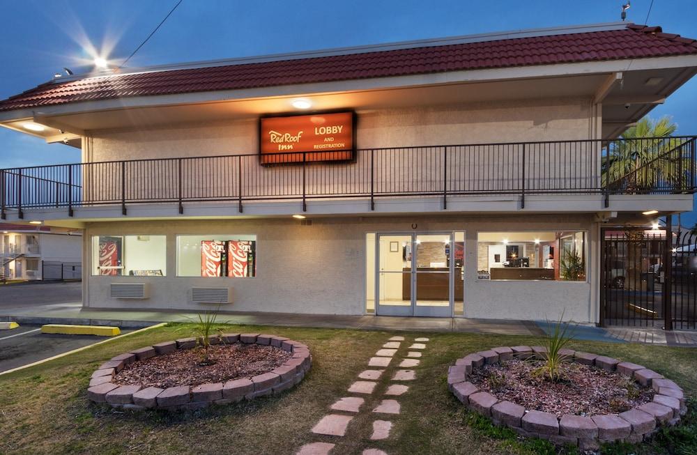 Red Roof Inn Phoenix - Midtown photo 26