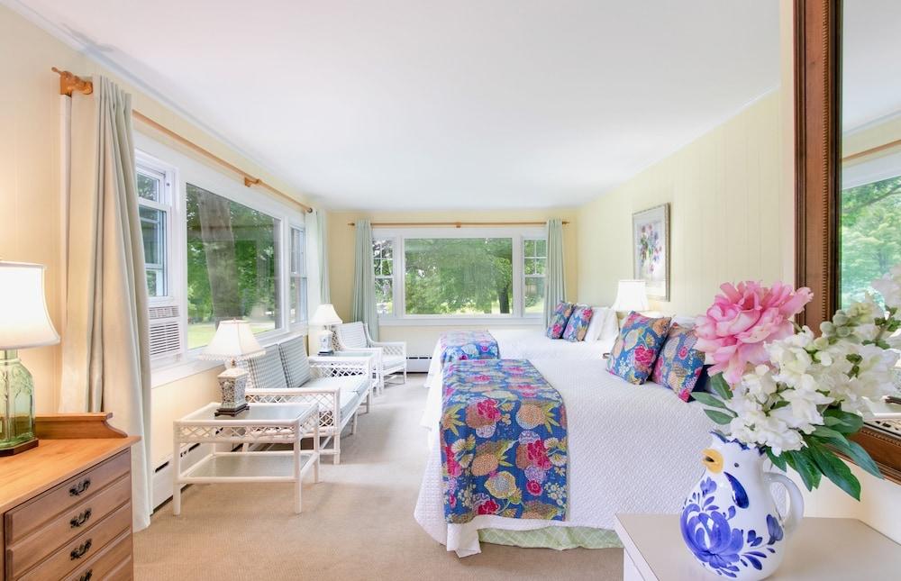 Wilburton Inn photo 35