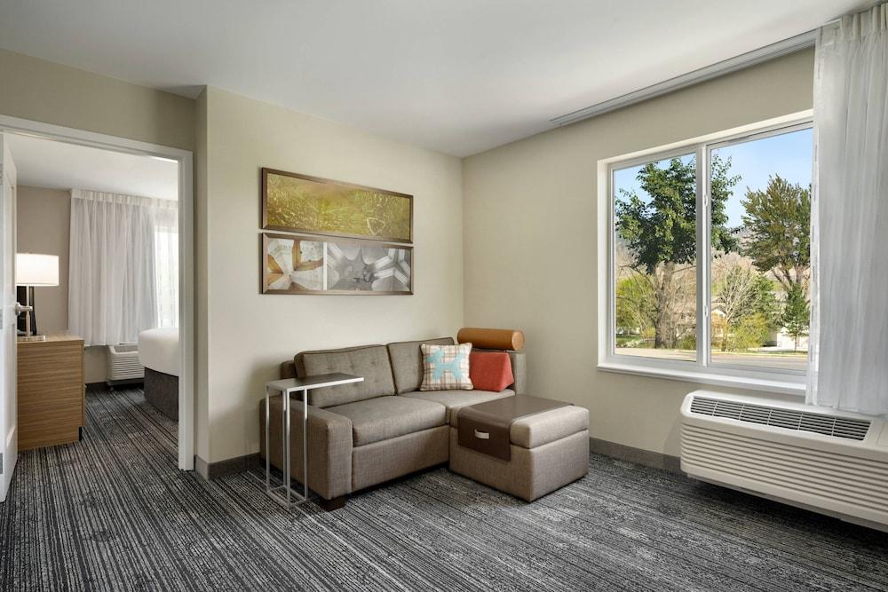 TownePlace Suites by Marriott Logan photo 13