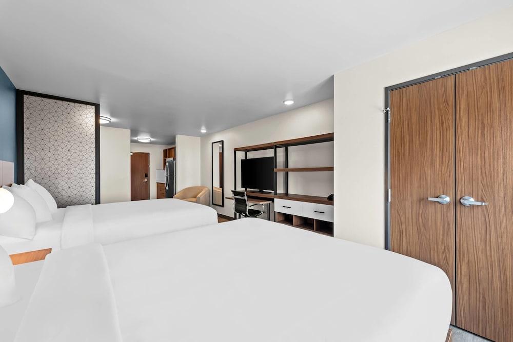 Everhome Suites Brownsville photo 26
