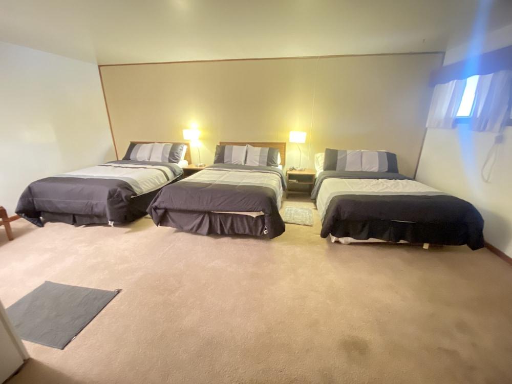 Duffer Motel photo 26