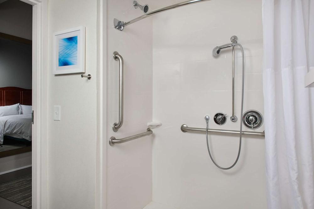 Hampton Inn Atlanta NW Cumberland photo 19