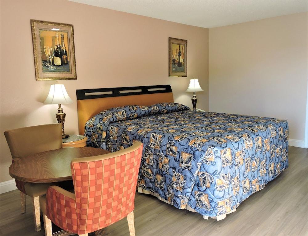 American Inn Motel photo 10