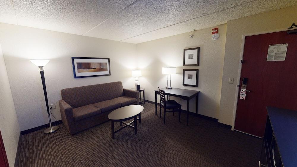 AmericInn by Wyndham Mounds View Minneapolis photo 15