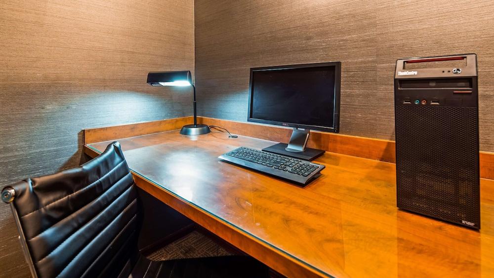 Best Western Dunkirk & Fredonia Inn photo 12