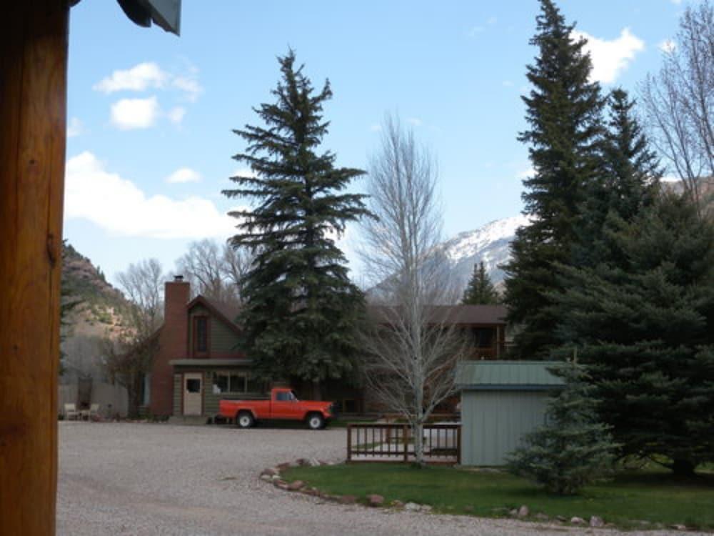 Redstone Cliffs Lodge photo 62