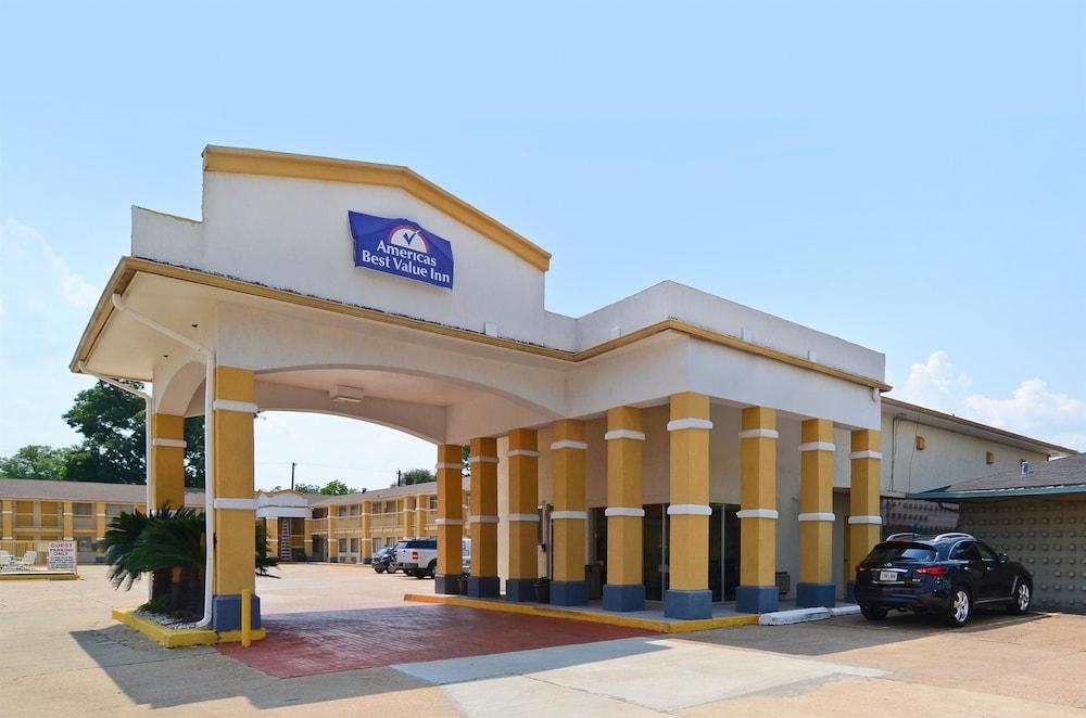 Americas Best Value Inn Alexandria photo 21