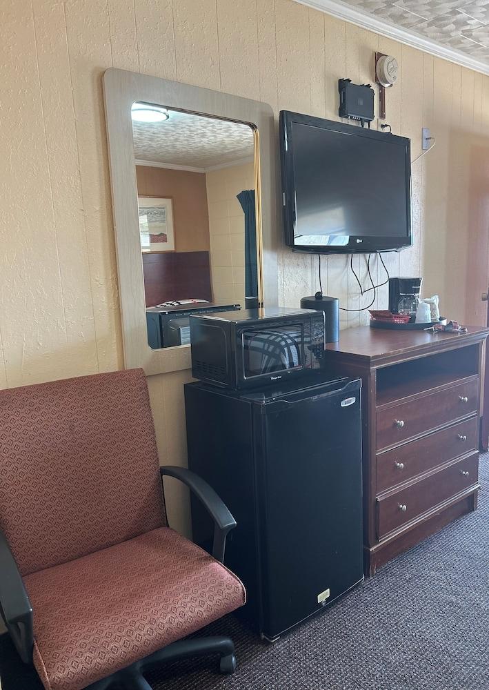 deavers motel photo 7