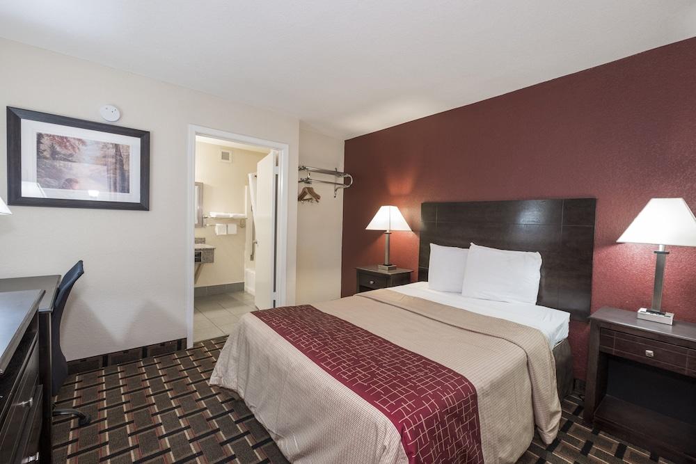 Red Roof Inn Mobile - Midtown photo 11