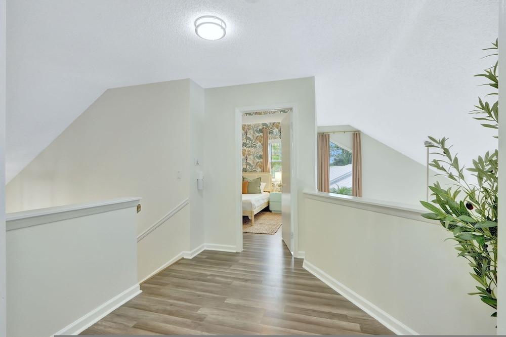 Jupiter Beach House photo 24
