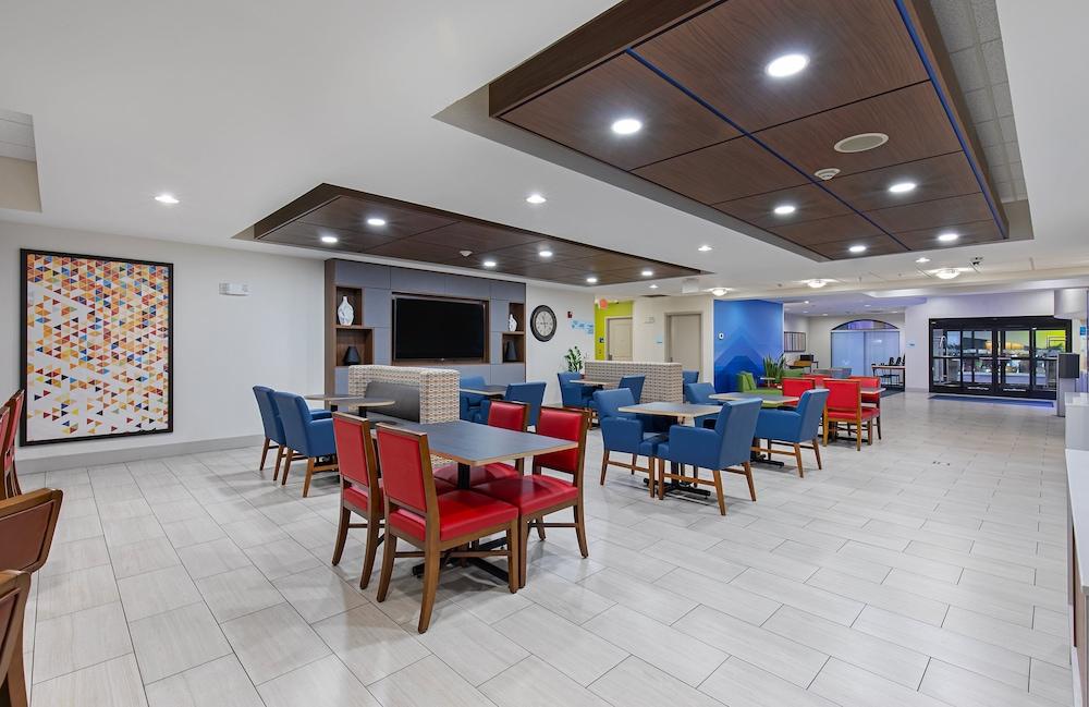Holiday Inn Express Mt. Juliet by IHG photo 2