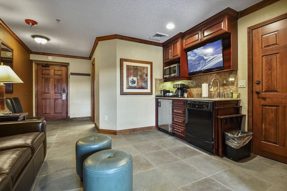 Westgate by Canyons Village Rentals photo 73