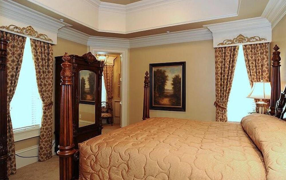 The Kentucky Castle photo 13