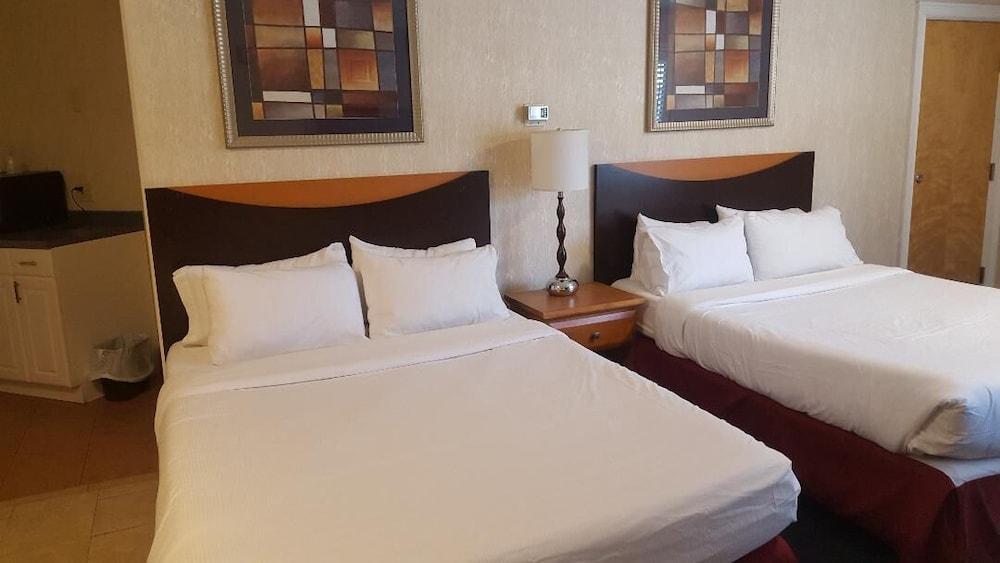 Cedar Park Whirlpool Suites photo 15