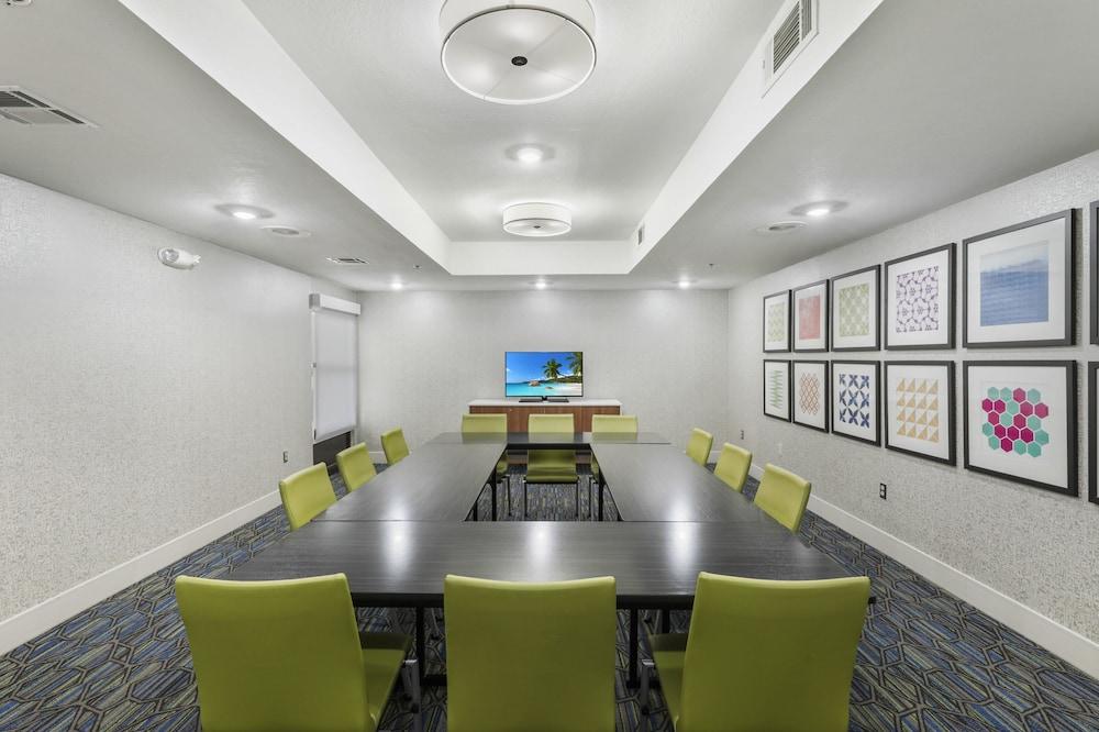Holiday Inn Express Harlingen by IHG photo 14
