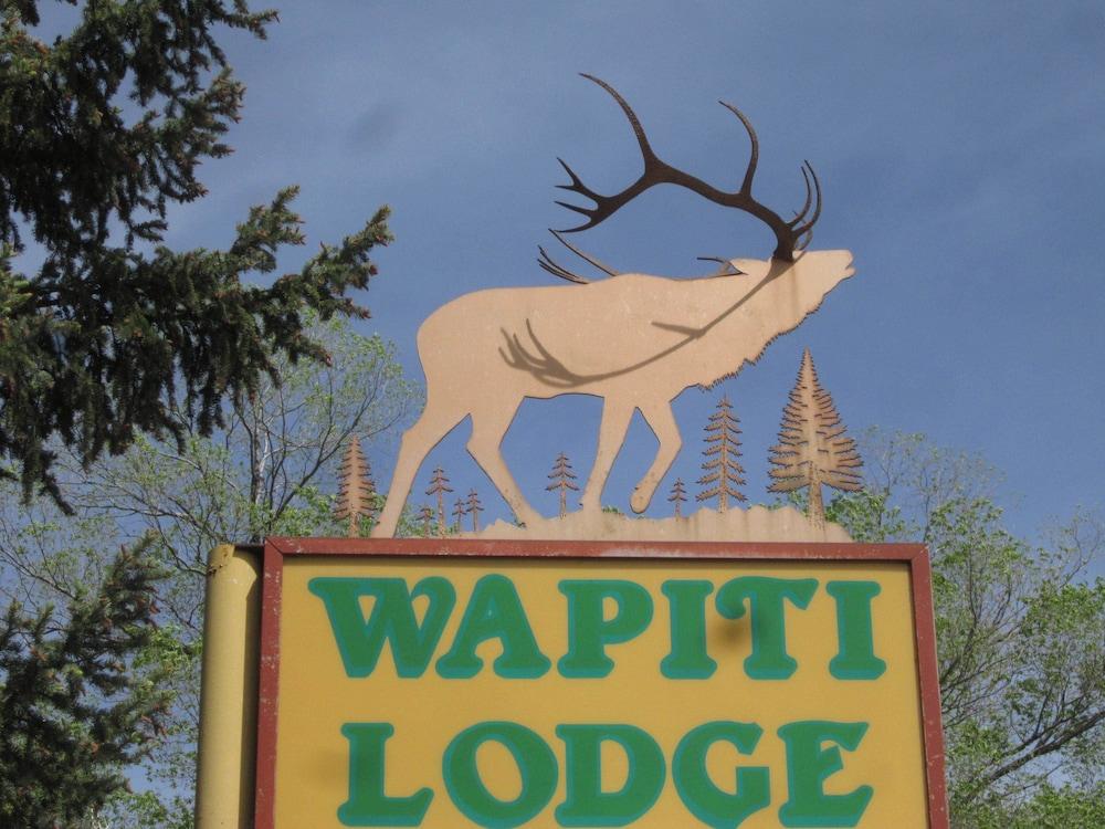 Wapiti Self-Service Lodge photo 4