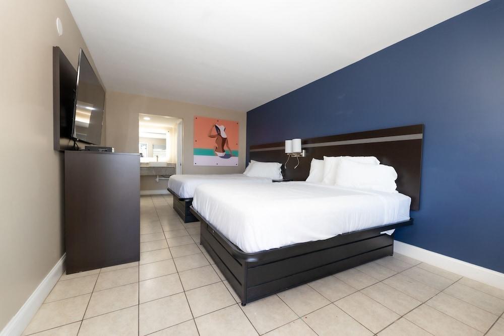 Seaside Sands Inn photo 32