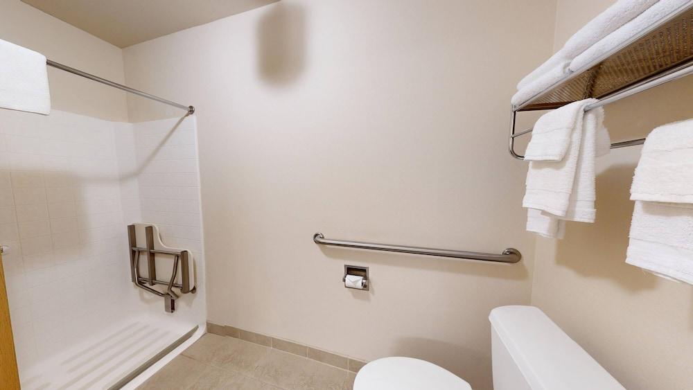 Western Executive Inn photo 14