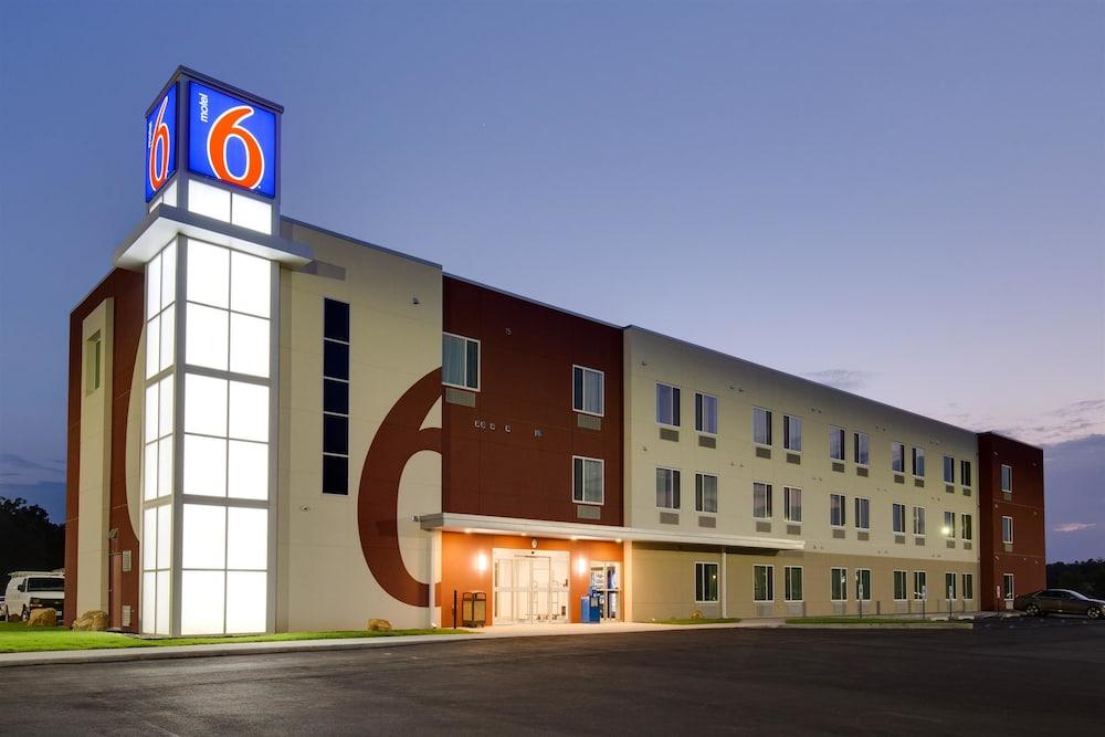 Motel 6 Poplar Bluff, MO photo 62