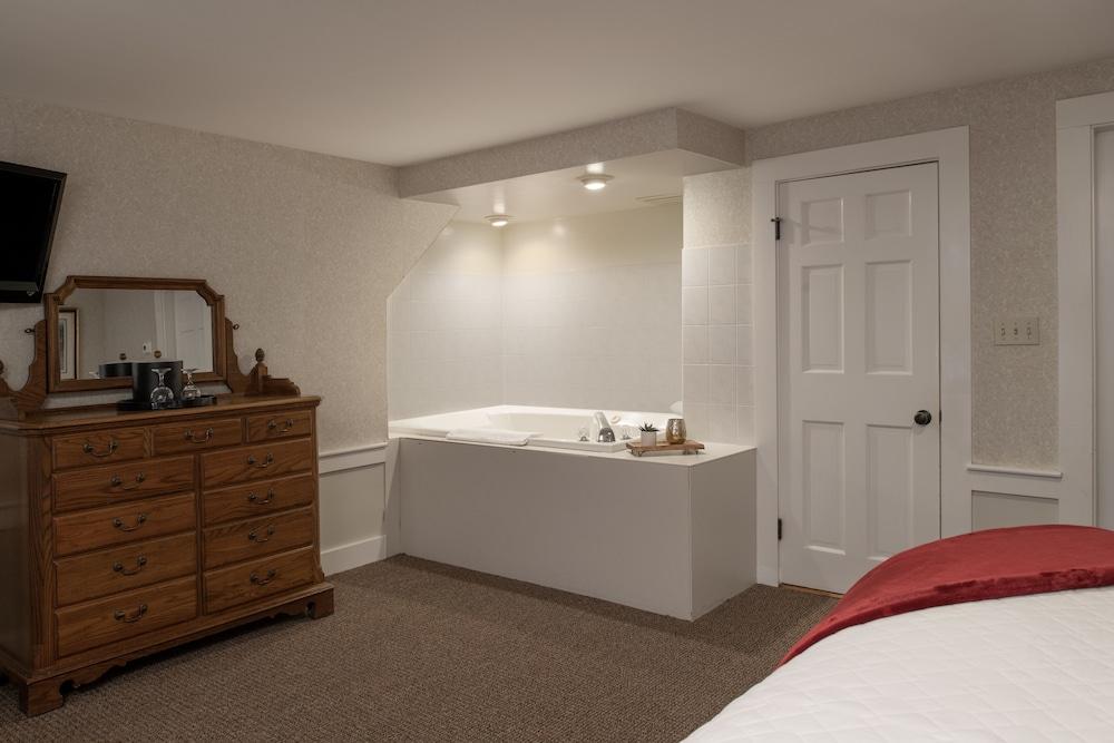 Christmas Farm Inn and Spa photo 34