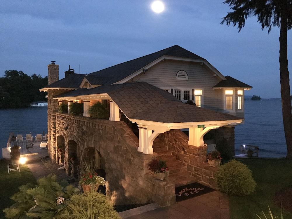 Boathouse Waterfront Lodging photo 26