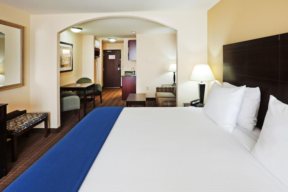 Holiday Inn Express Hotel & Suites Pauls Valley by IHG photo 10