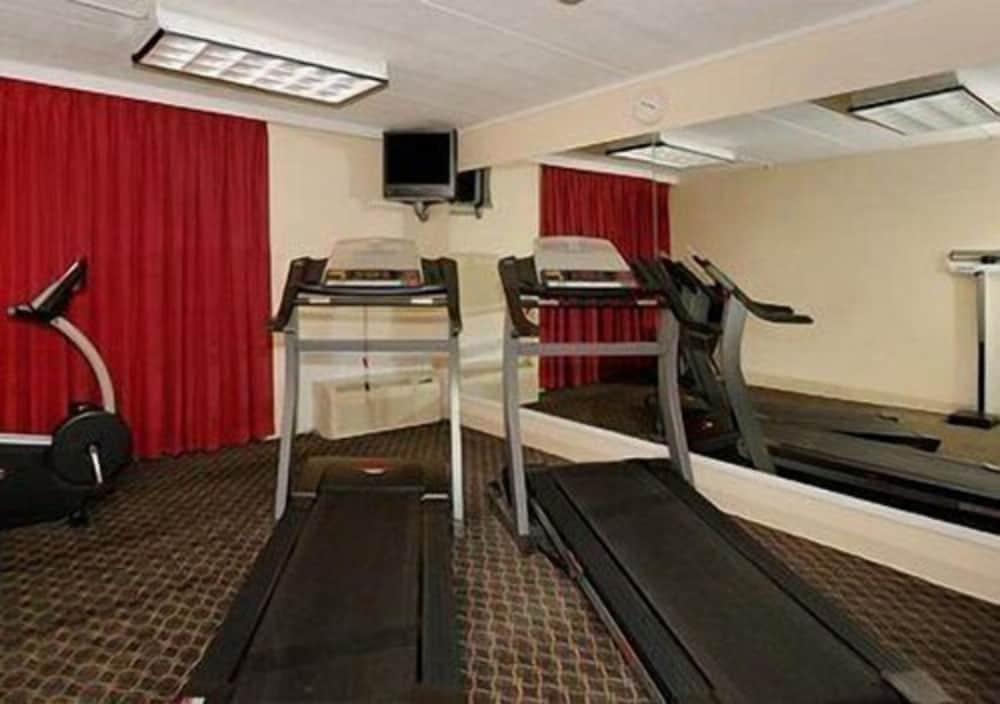 Rodeway Inn Brookville photo 21
