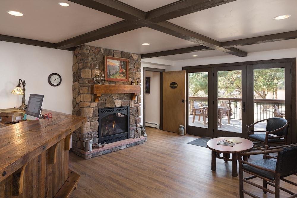 The Landing at Estes Park - Riverside Retreat photo 3
