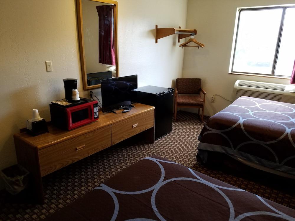 Auburn Inn photo 10