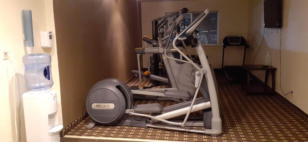 Americas Best Value Inn & Suites Phenix City photo 21