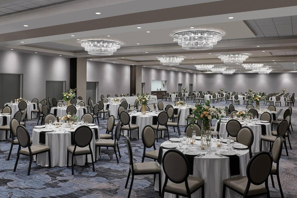 Delta Hotels Denver Thornton photo 30