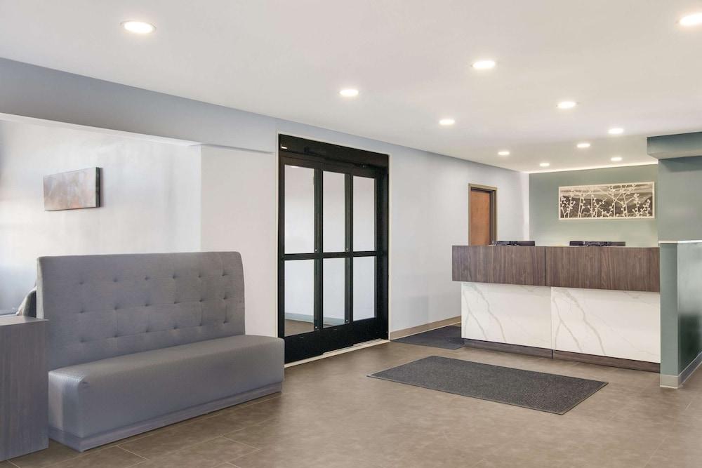 Spark by Hilton Clarion photo 5