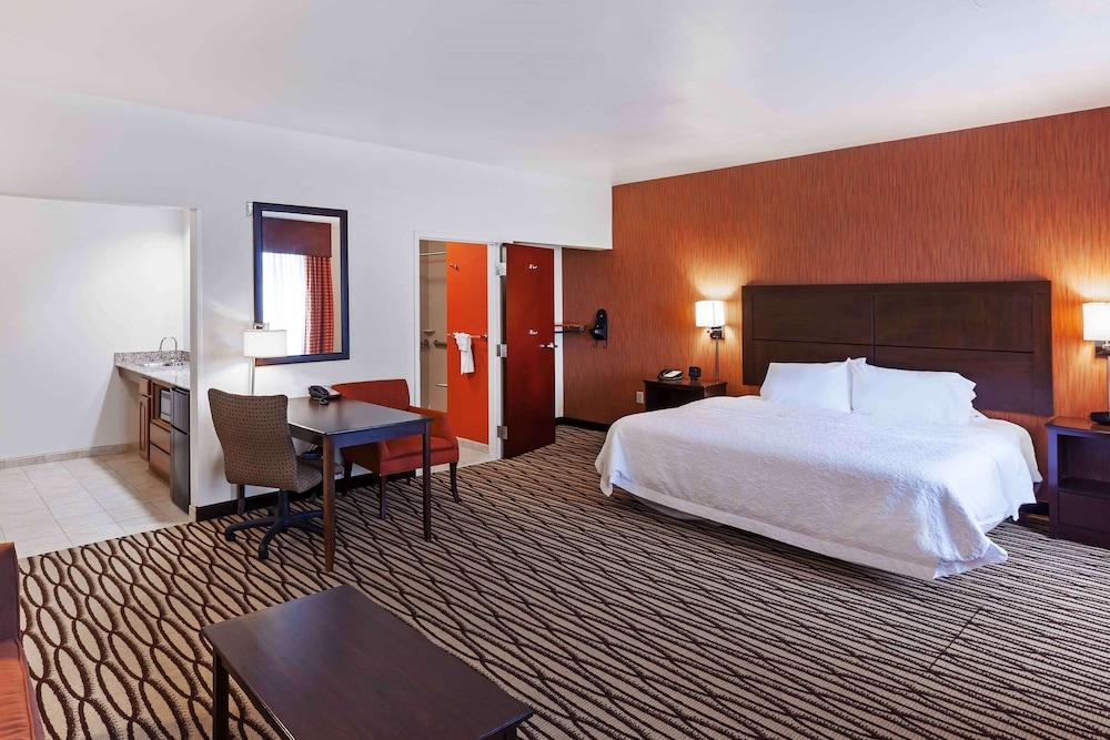 Hampton Inn & Suites Morgan City photo 39