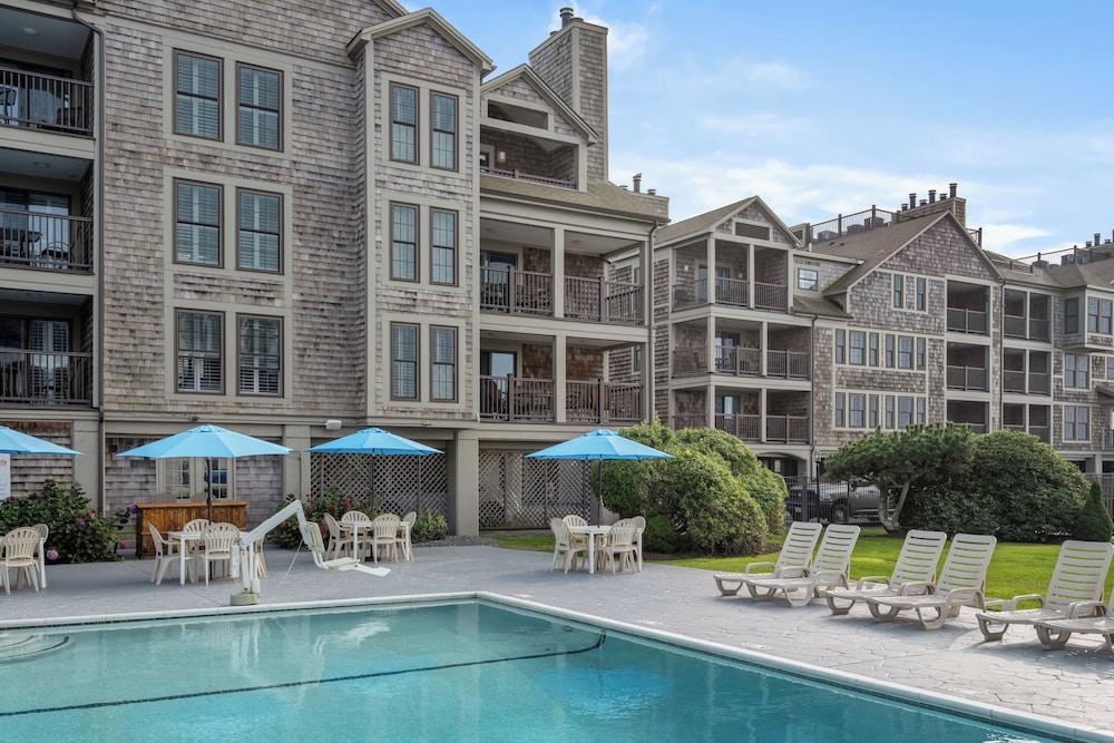 Club Wyndham Newport Onshore photo 35