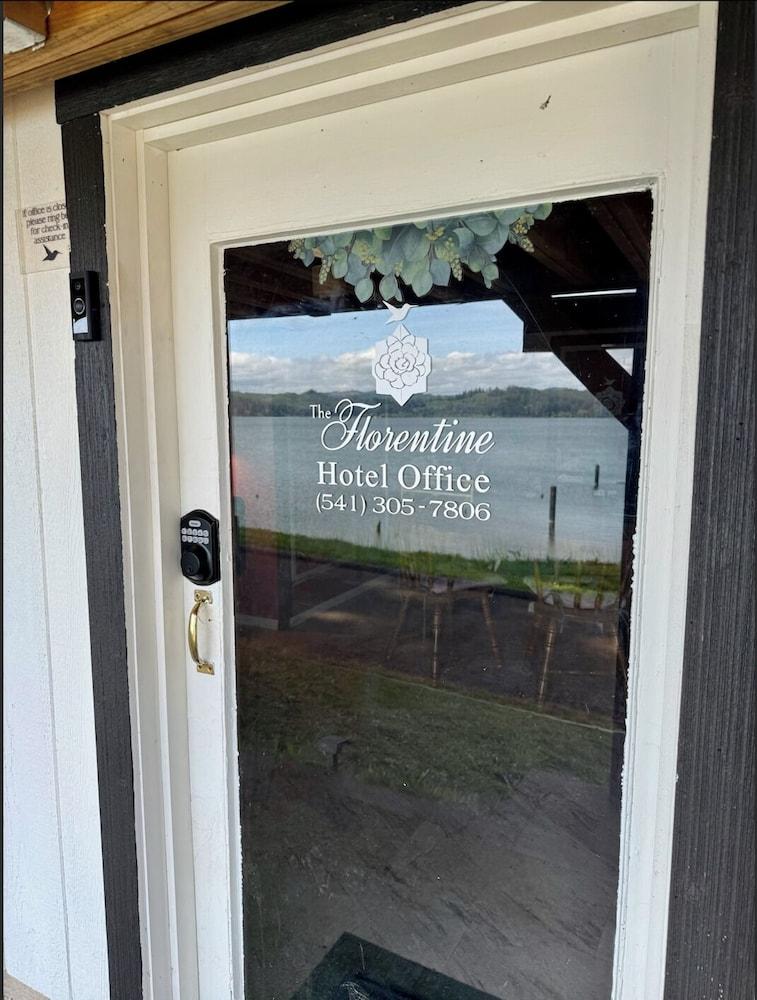 The Florentine Waterfront Hotel photo 14