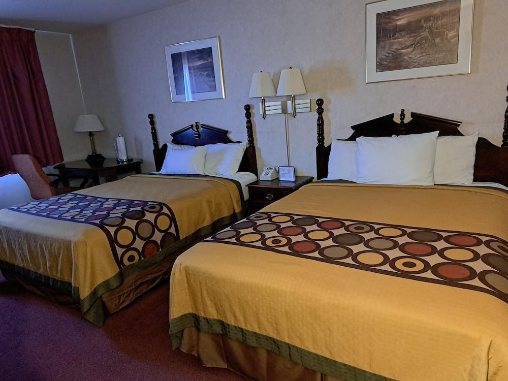 Regency Inn photo 4