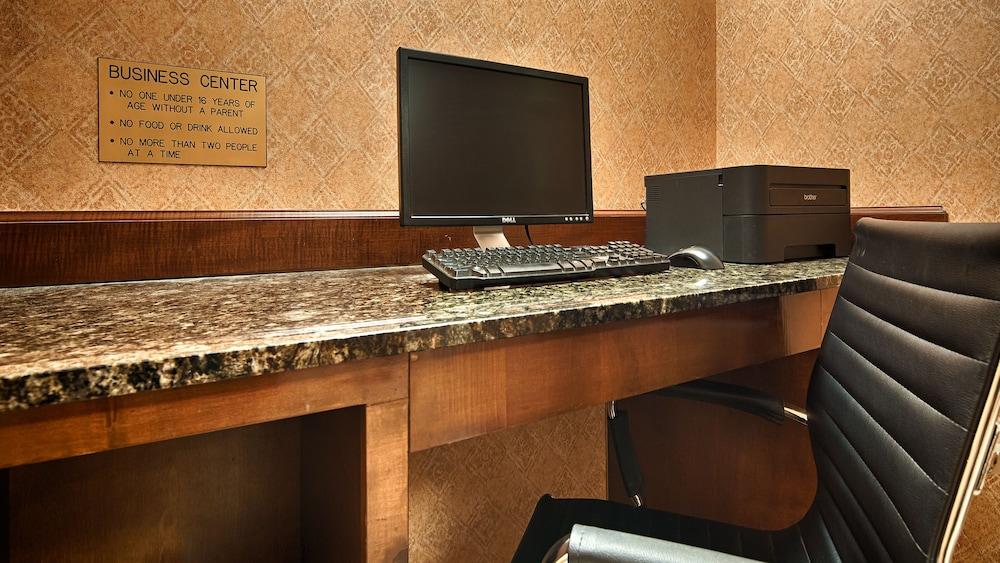 Quality Inn & Suites West Helena photo 34