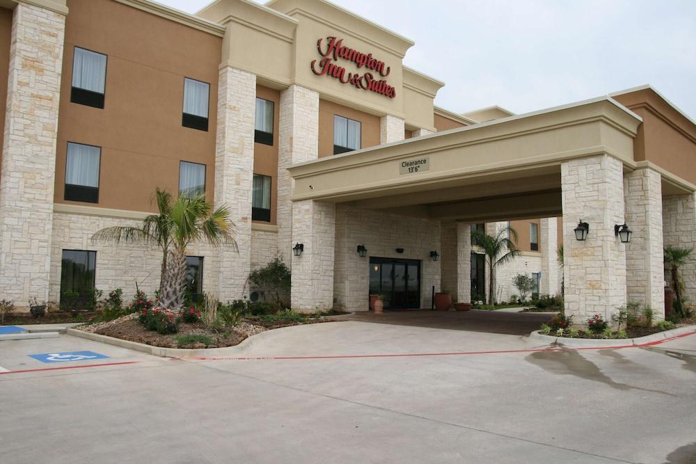 Hampton Inn & Suites Buffalo photo 68