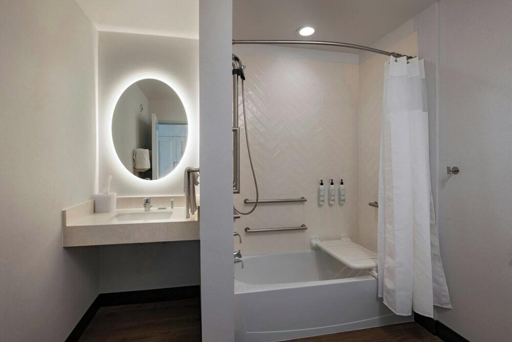 Towneplace Suites By Marriott Brownsville photo 13