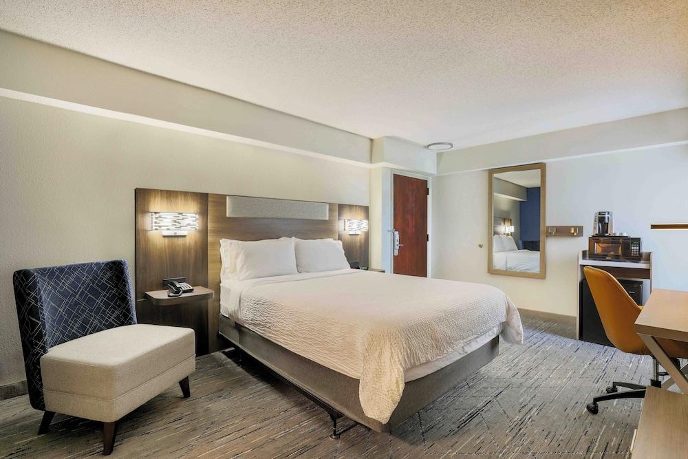 Holiday Inn Express Burlington by IHG photo 15