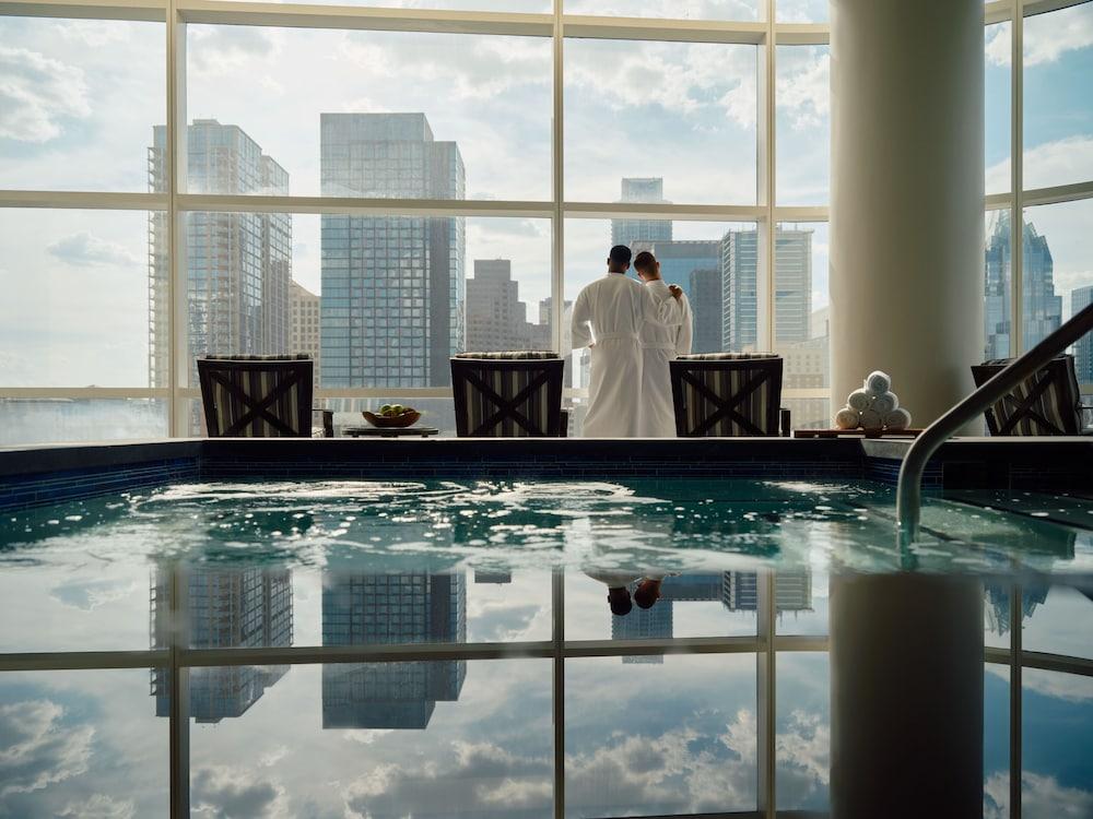 Fairmont Austin photo 82