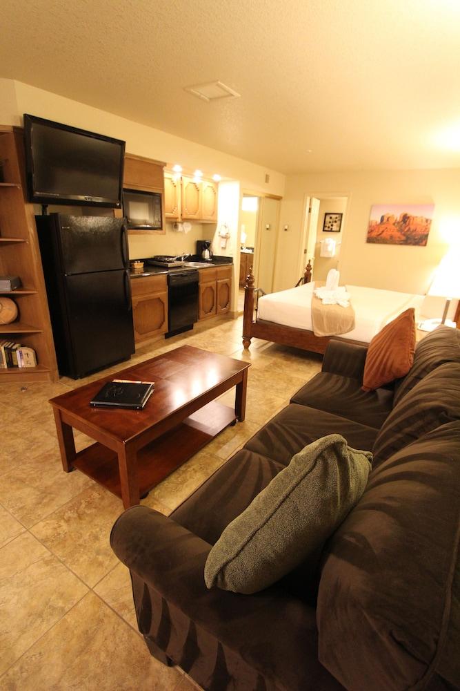 Sedona Springs Resort photo 30