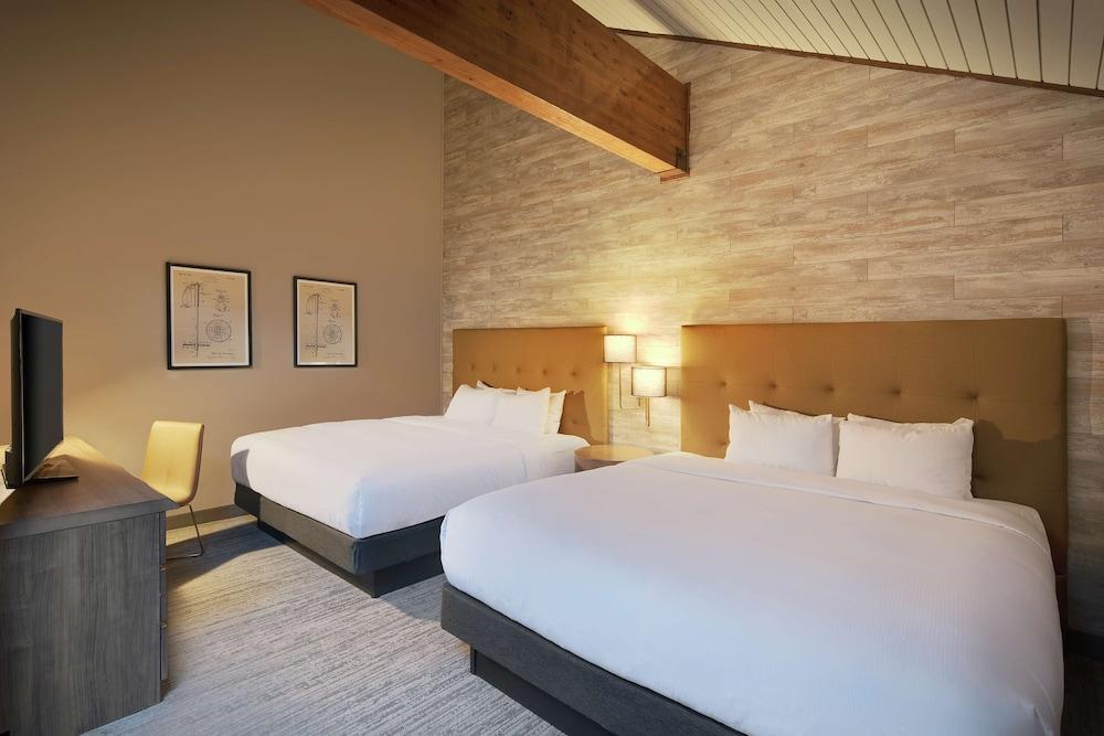 Highline Vail - a DoubleTree by Hilton photo 22