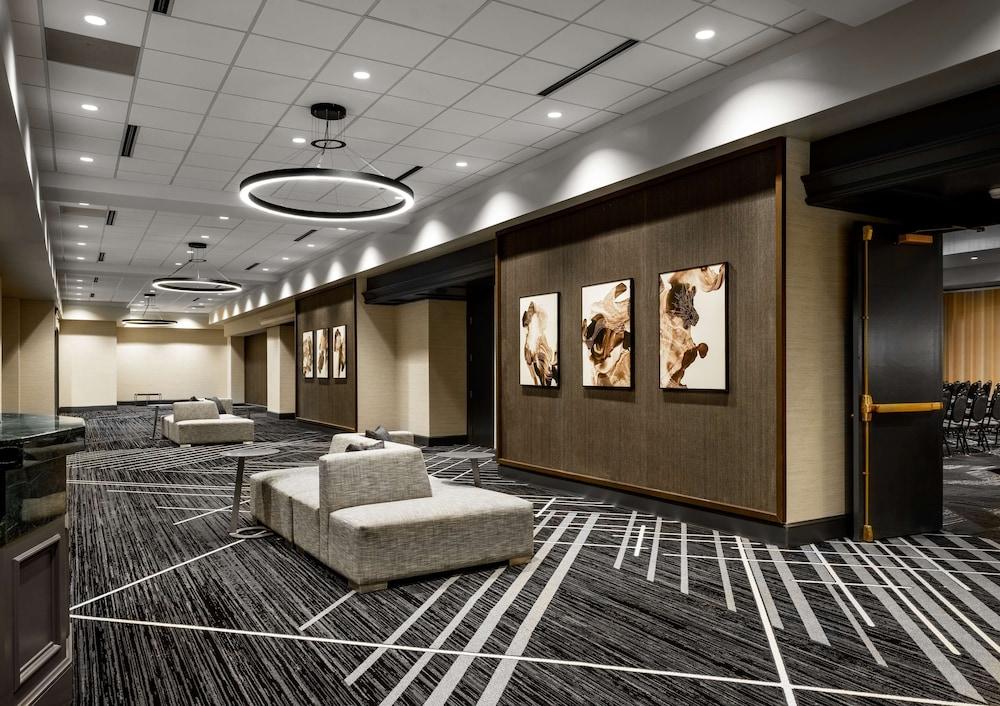 Hilton Charlotte Airport photo 55