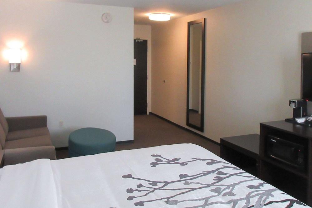 Sleep Inn & Suites Chiloquin-Crater Lake Junction photo 13