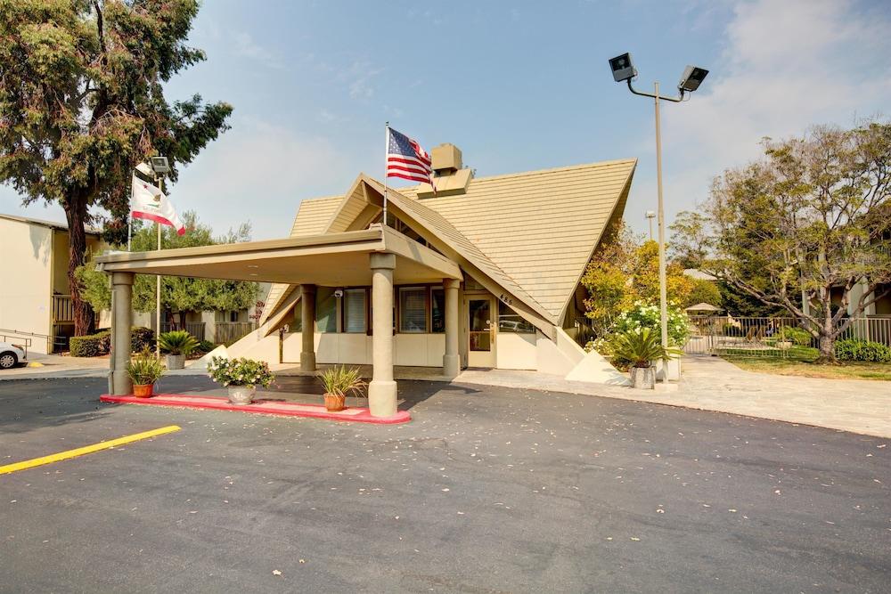 Good Nite Inn - Redwood City photo 21