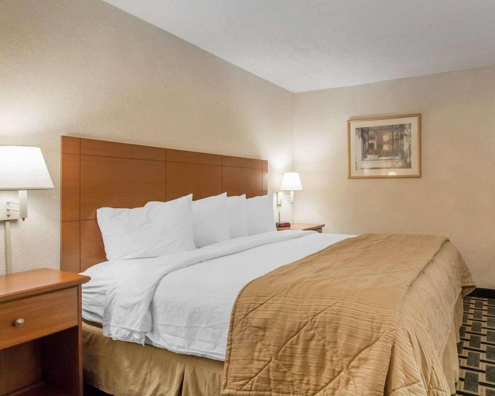 Quality Inn & Suites Ridgeland photo 18