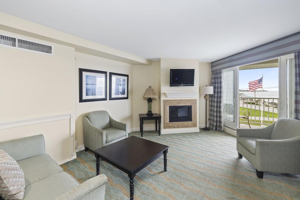 Anchorage Inn and Resort photo 8