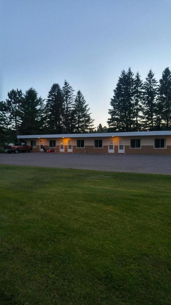 Prairie Motel photo 10